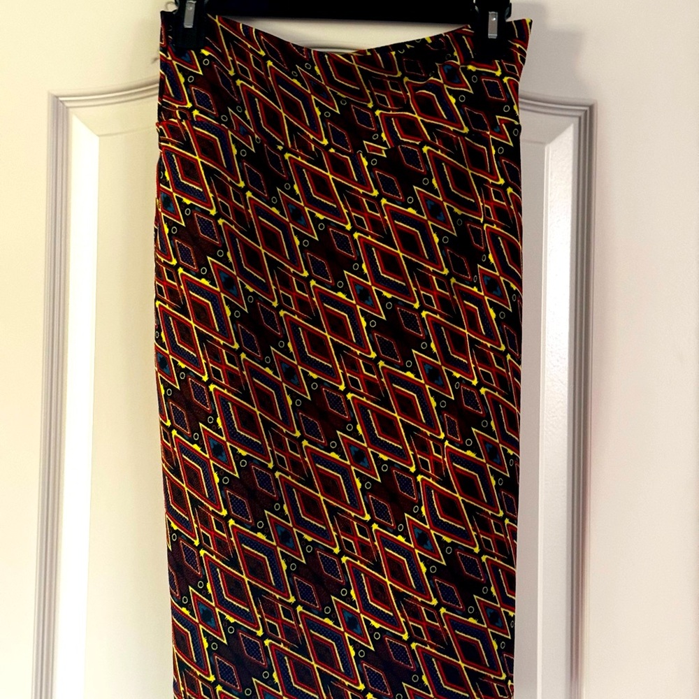 Pencil knit skirt